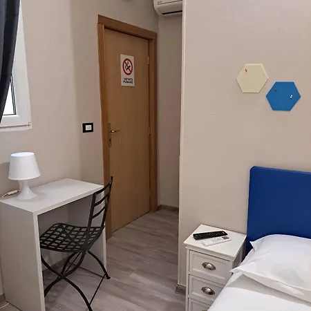 Bed & Breakfast Leonum 3*